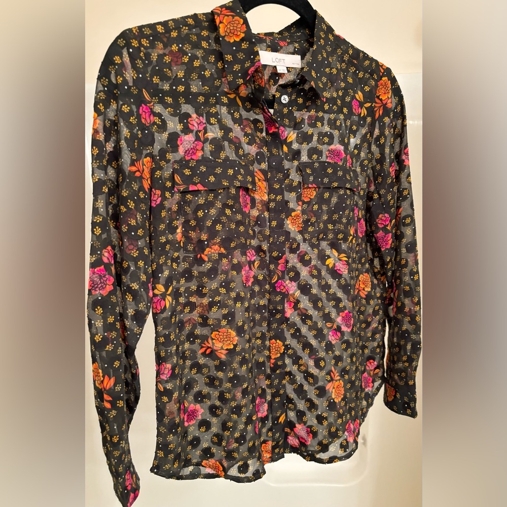 Hunter green, flower print Ann Taylor Loft collard button-down